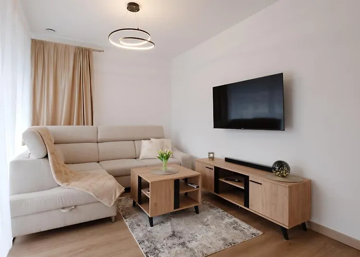 Poniwiec, Sun & Snow